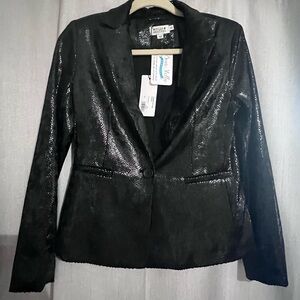 Molly Bracken black jacket